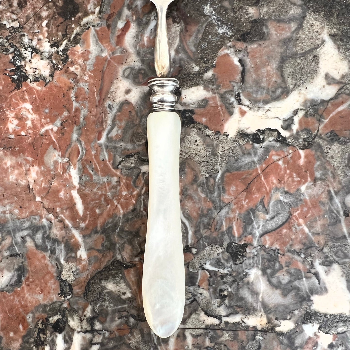 Fourchettes à huître, en nacre & argent massif, 11 pcs, XXe