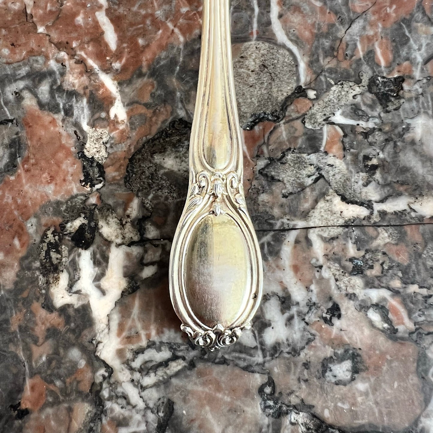 Cuillère à thé en argent massif & en vermeil, style Louis XVI, France