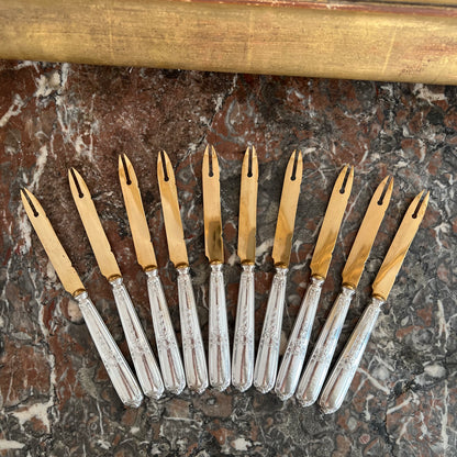 Couteaux à melons anciens, en argent fourré et en métal doré, 4 pcs