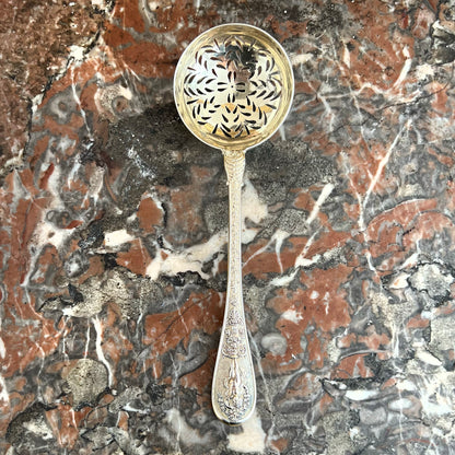 Cuillère à fruit au sirop, vermeil, Emile Pierre Queille (since 1864)