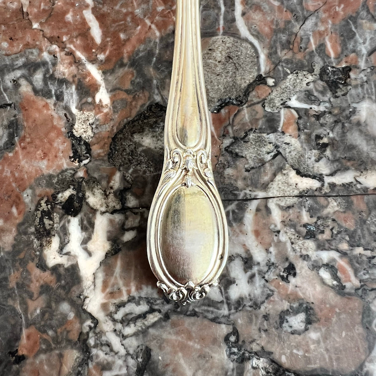 Cuillère à thé en argent massif & en vermeil, style Louis XVI, France