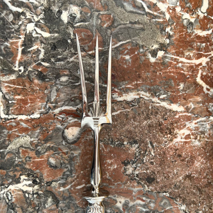 Service à gibier de style Louis XVI, en métal argenté & acier