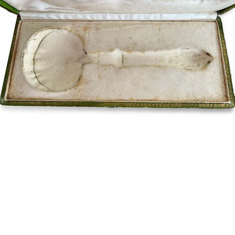 Louche à crème en argent fourré et métal doré, Art Nouveau